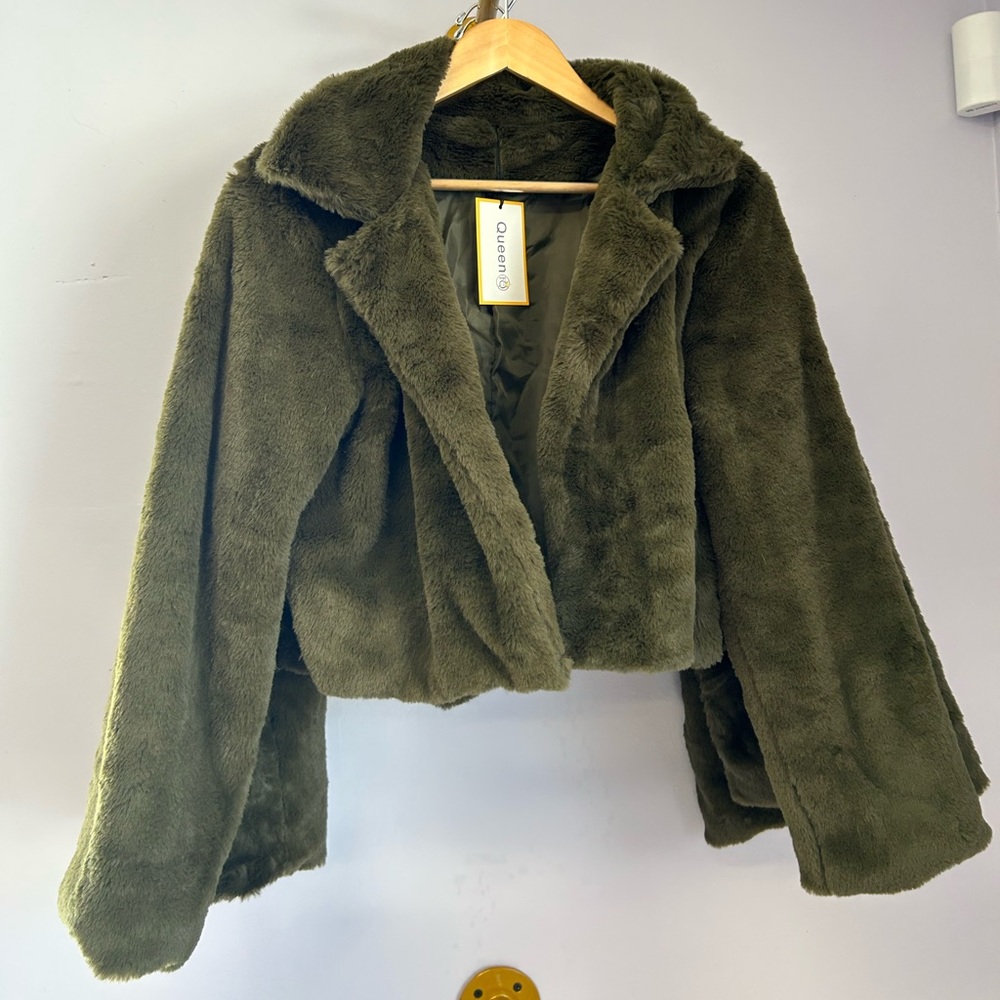 Fur Jacket - Picture 2 of 2